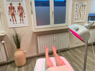 Praxis für Naturheilkunde & Schmerztherapie nach Liebscher & Bracht Frankfurt Faszien Rückenschmerzen Knieschmerzen schröpfen Hijama Hacamat KSS -Statik füße 6